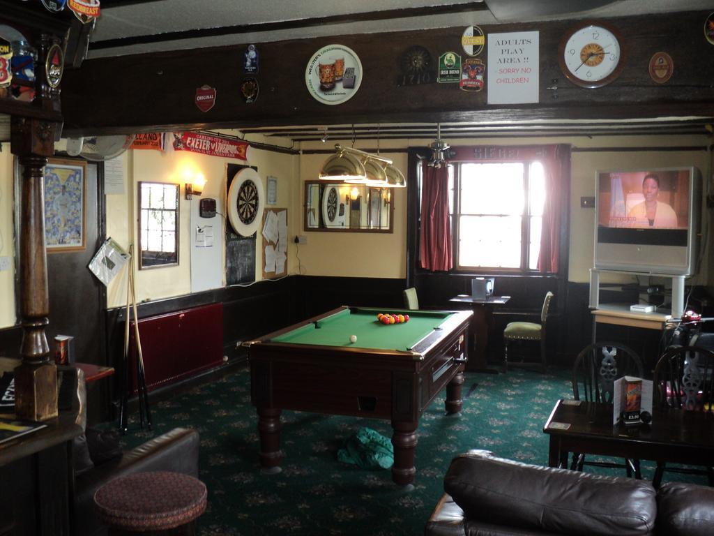 Ostler Inn Uffculme Exterior foto